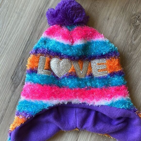 Rainbow ‘Love’ Striped Beanie Pom Pom Winter Hat Girls - Picture 2 of 4